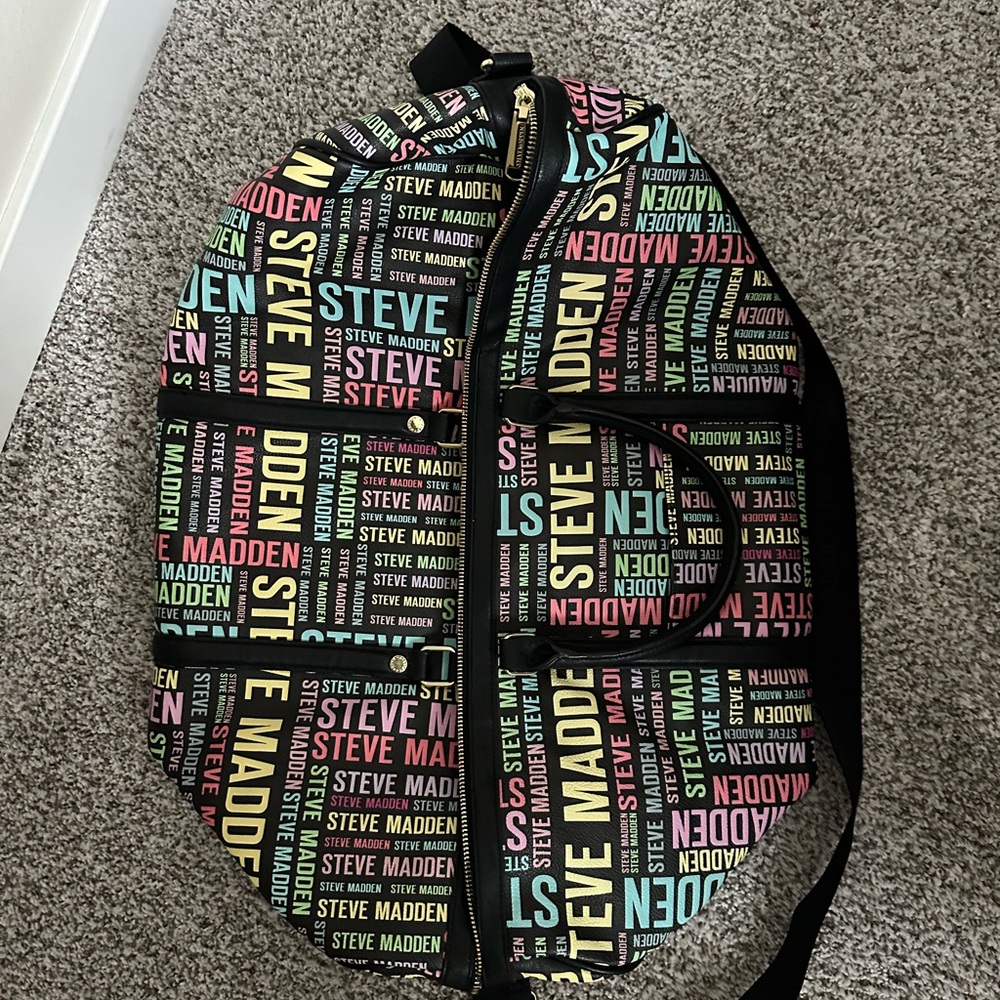 Steve Madden Black Duffel Bag with Graphic Design